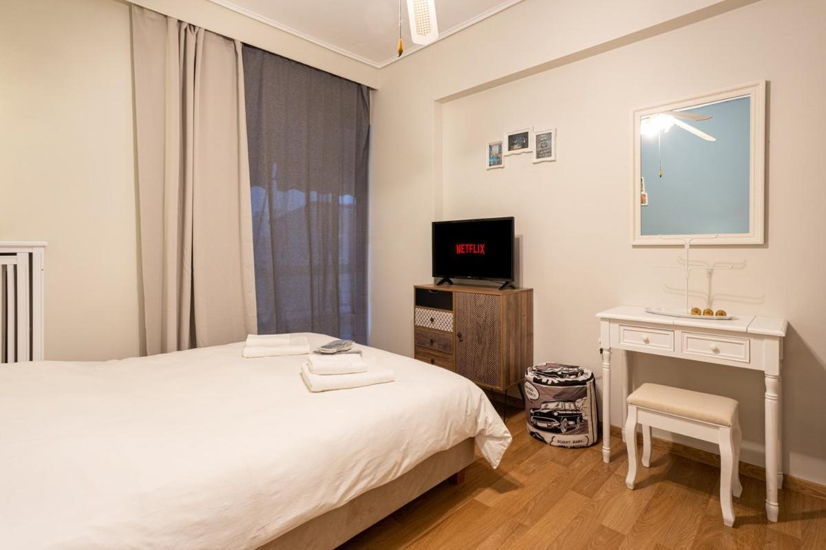 Glyfada Golf Fourth Floor Apartment Athén Kültér fotó